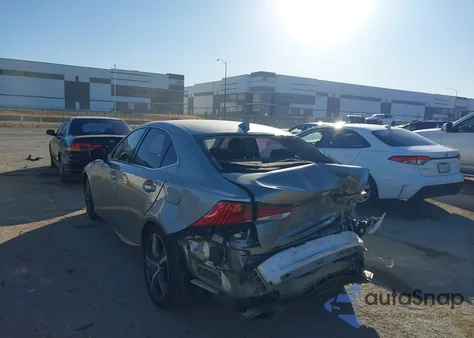 2018 Lexus Is 300 из США, поврежденный, VIN JTHC81D21J5028366